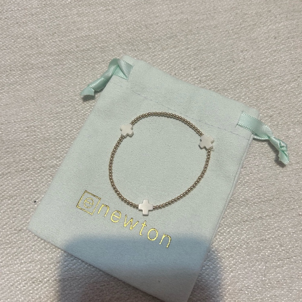 ENewton signature cross gold pattern 2mm bead bracelet